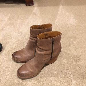 Korks boots